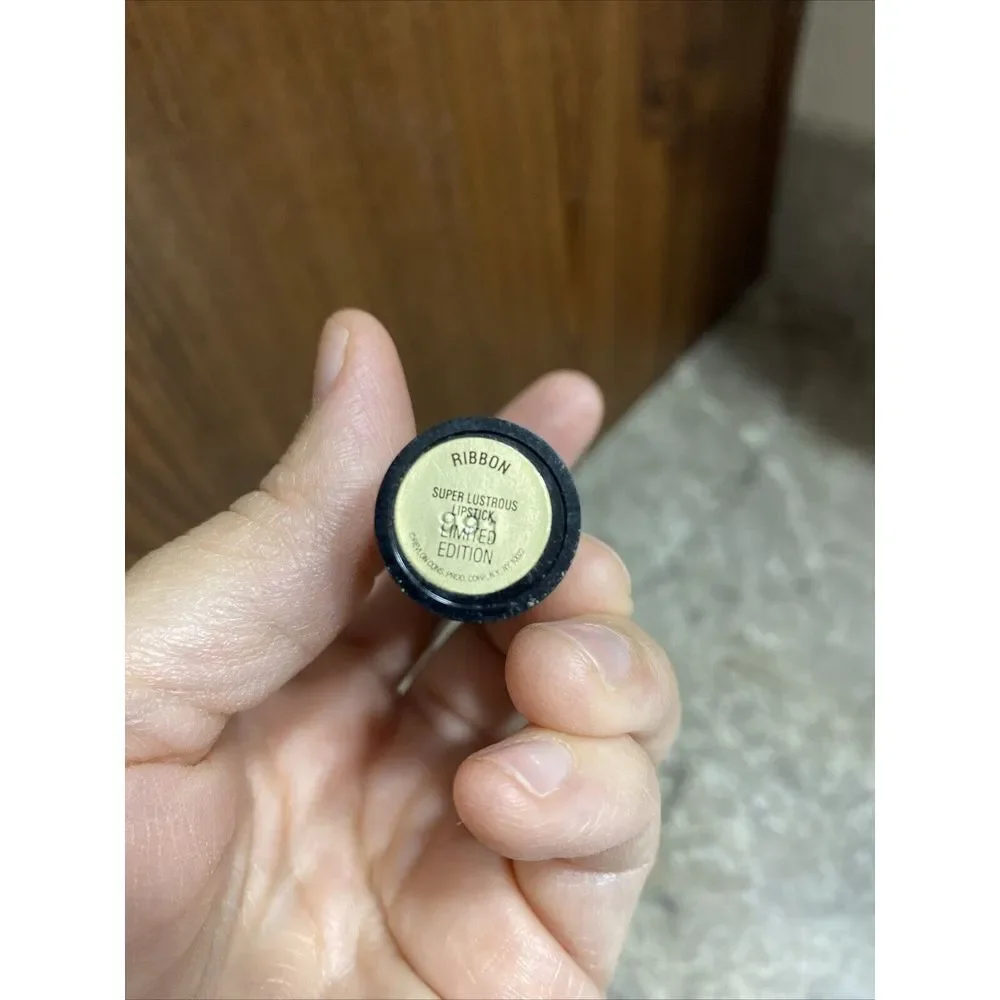 Very Rare Revlon Super Lustrous Lipstick In Shade Ribbon‎ Limited Edition